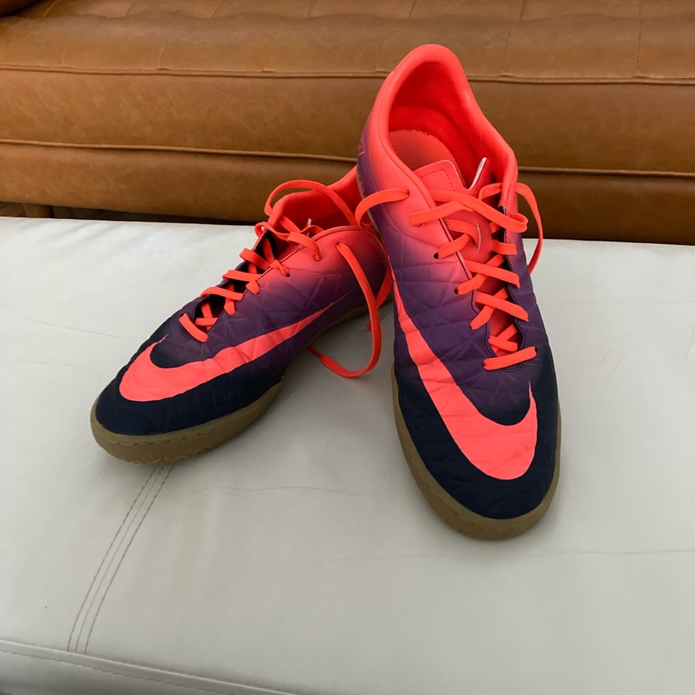 Nike indoor soccer shoes